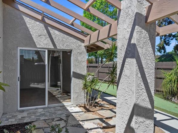3603 Cresta Court, Oceanside CA 92056