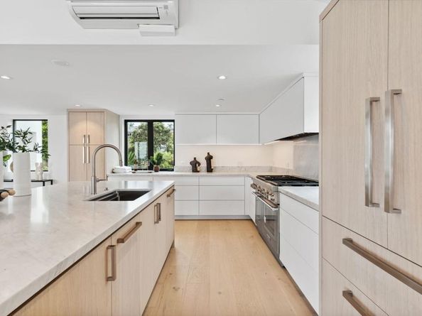 2052 Montgomery Avenue, Cardiff By The Sea CA 92007