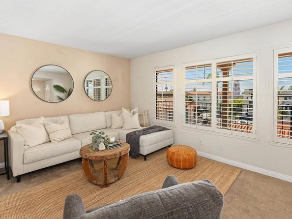7757 Eads Avenue C4, La Jolla CA 92037