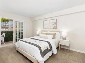 7757 Eads Avenue C4, La Jolla CA 92037