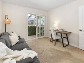 7757 Eads Avenue C4, La Jolla CA 92037