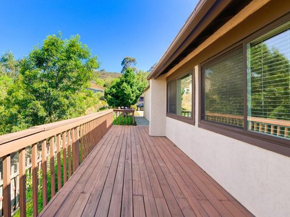 2031 Golden Circle, Escondido CA 92026