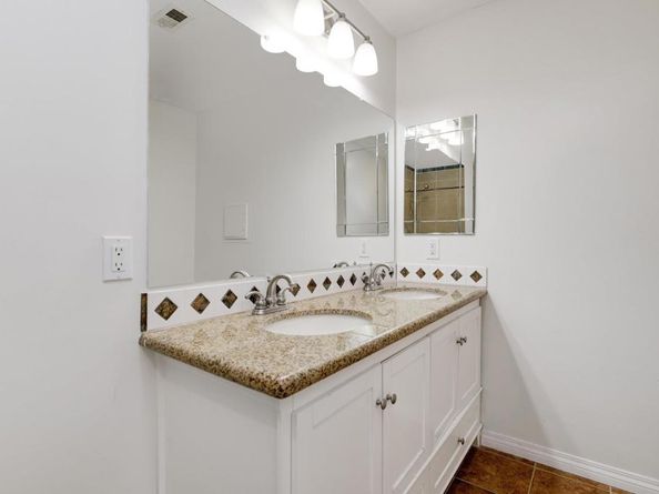 2031 Golden Circle, Escondido CA 92026