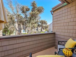 675 sierra 15, Solana Beach CA 92075