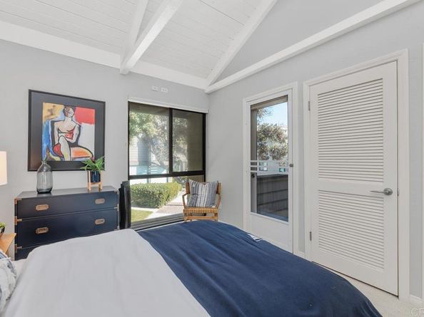 675 sierra 15, Solana Beach CA 92075