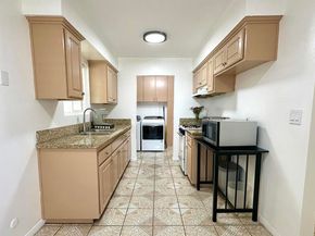 1745 Flower St, Escondido CA 92027