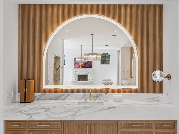 15931 Via De Santa Fe, Rancho Santa Fe CA 92067