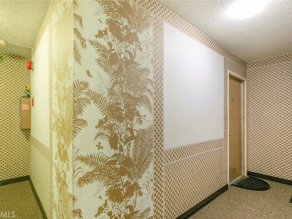 365 Burchett Street 217, Glendale CA 91203