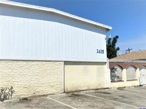 2635 S Cloverdale Avenue, Los Angeles CA 90016