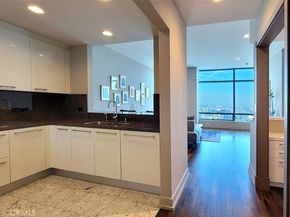 900 W Olympic Boulevard 30G, Los Angeles CA 90015