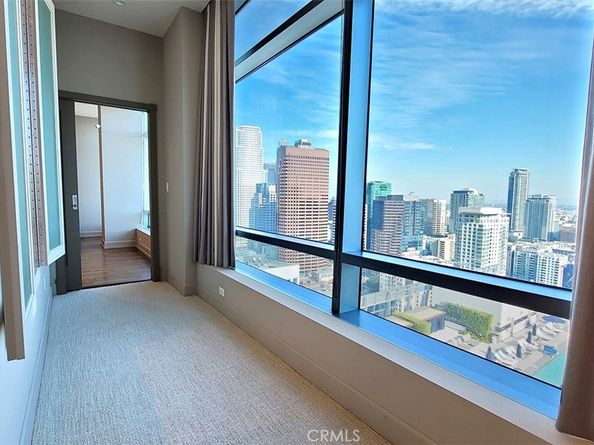 900 W Olympic Boulevard 30G, Los Angeles CA 90015