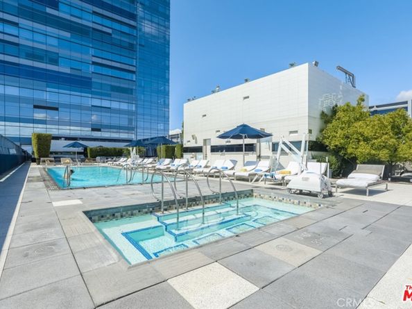 900 W Olympic Boulevard 30G, Los Angeles CA 90015