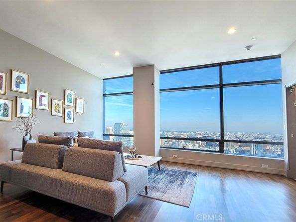 900 W Olympic Boulevard 30G, Los Angeles CA 90015