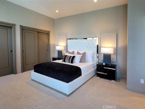 900 W Olympic Boulevard 30G, Los Angeles CA 90015