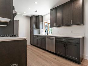 21301 Bermuda, Chatsworth CA 91311