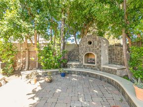 21301 Bermuda, Chatsworth CA 91311