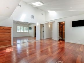 21301 Bermuda, Chatsworth CA 91311