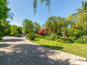 21301 Bermuda, Chatsworth CA 91311