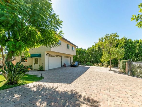 21301 Bermuda, Chatsworth CA 91311