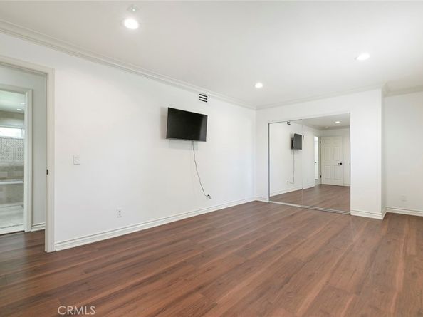 21301 Bermuda, Chatsworth CA 91311