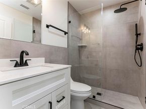 21301 Bermuda, Chatsworth CA 91311