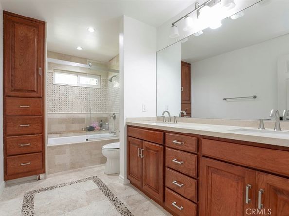 21301 Bermuda, Chatsworth CA 91311