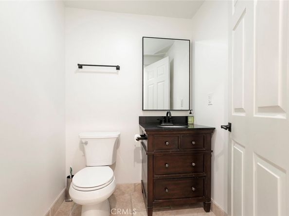 21301 Bermuda, Chatsworth CA 91311