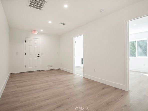 21301 Bermuda, Chatsworth CA 91311