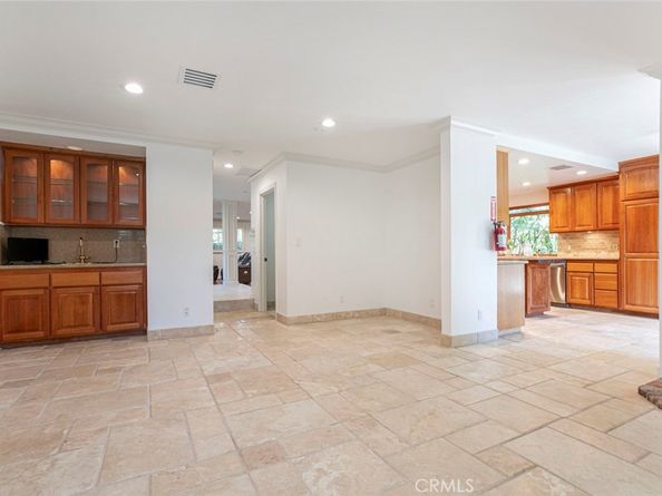 21301 Bermuda, Chatsworth CA 91311