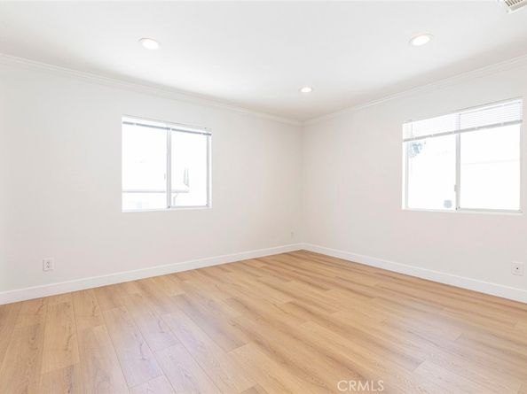 10531 Greenburn Avenue, Sunland CA 91040