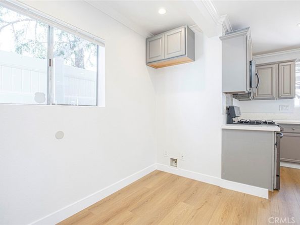 10531 Greenburn Avenue, Sunland CA 91040