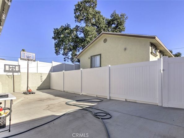 10531 Greenburn Avenue, Sunland CA 91040