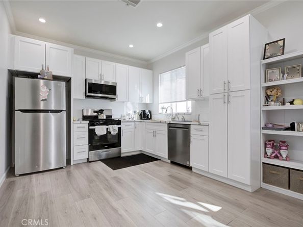 10531 Greenburn Avenue, Sunland CA 91040