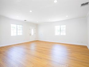 10531 Greenburn Avenue, Sunland CA 91040