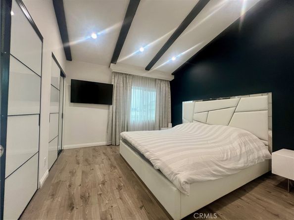 7301 Lennox Ave. A13, Van Nuys CA 91405