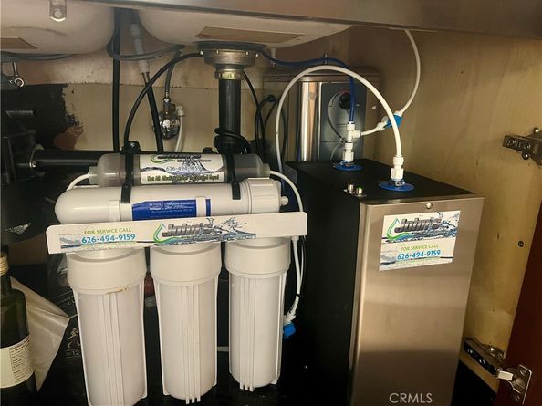 7301 Lennox Ave. A13, Van Nuys CA 91405