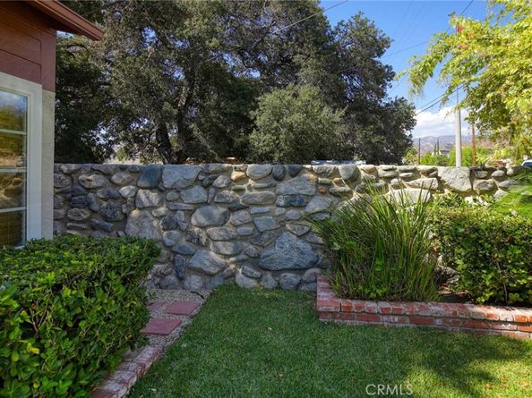 10529 Mount Gleason Avenue, Sunland CA 91040