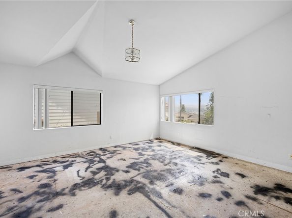 3323 Barnes Circle, Glendale CA 91208