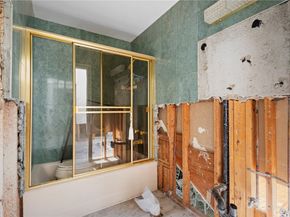 3323 Barnes Circle, Glendale CA 91208