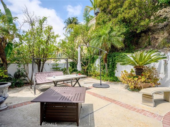 3323 Barnes Circle, Glendale CA 91208