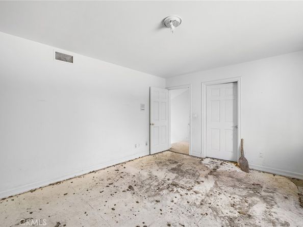 3323 Barnes Circle, Glendale CA 91208