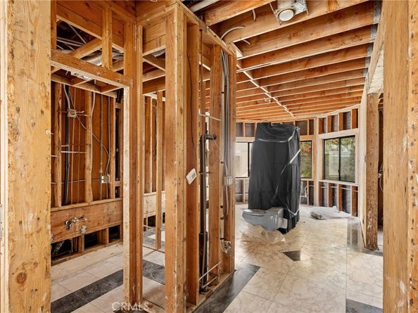 3323 Barnes Circle, Glendale CA 91208