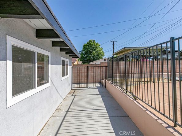 11127 Monogram Avenue, Granada Hills CA 91344