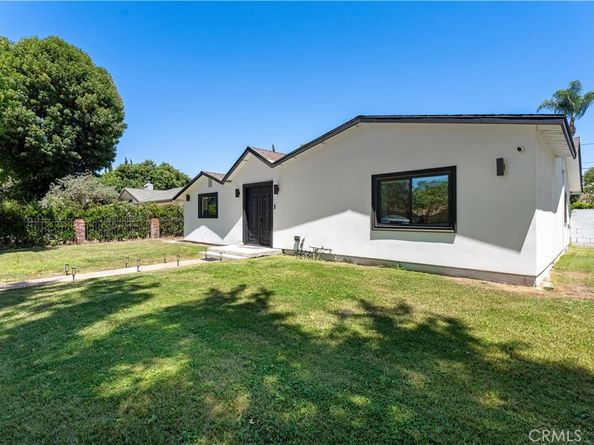 5226 Woodman Avenue, Sherman Oaks CA 91401