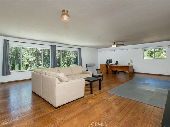 2719 Hollister Terrace, Glendale CA 91206