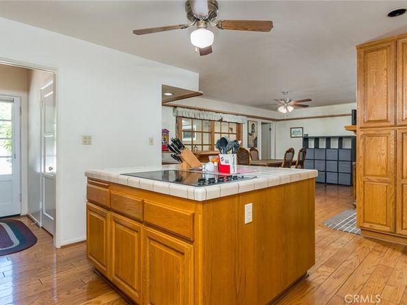 2719 Hollister Terrace, Glendale CA 91206