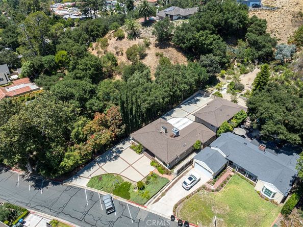 2719 Hollister Terrace, Glendale CA 91206