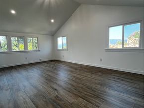 2430 Orange Avenue, La Crescenta CA 91214