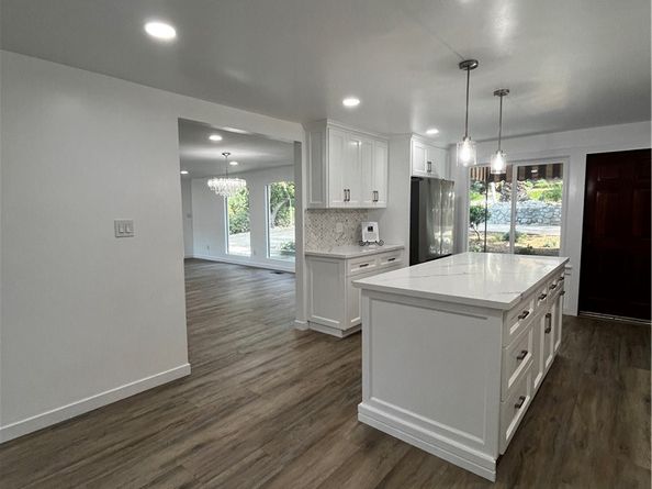 2430 Orange Avenue, La Crescenta CA 91214