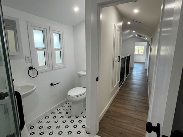 2430 Orange Avenue, La Crescenta CA 91214